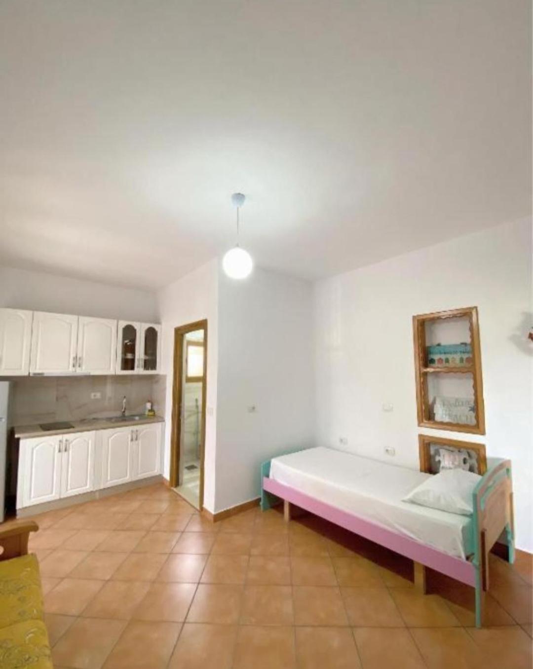 Arlind's Apartment